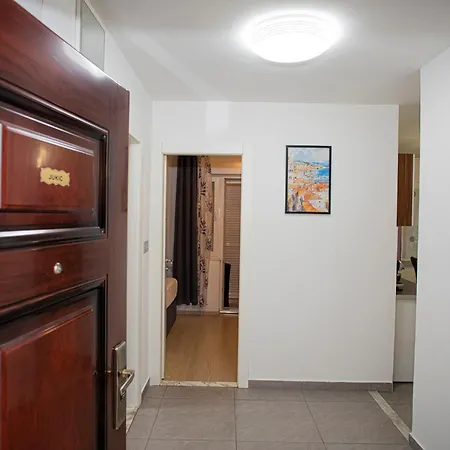 Apartamento With Wifi - 25991 *